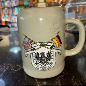 Vintage Cluss  Bier USMC Eagle Cress With Crossed  Flags